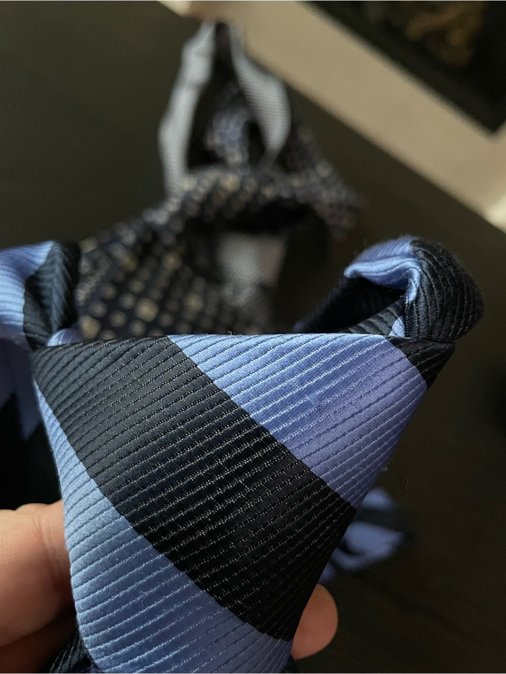 Ermenegildo Zegna 3 Silk Ties - Picture 9 of 9